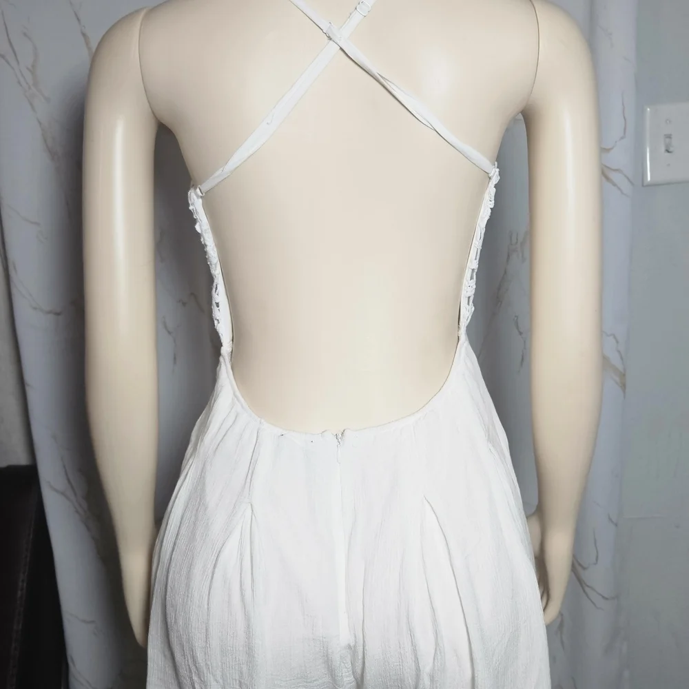 Lulus chic white